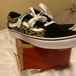 Comfycush Old Skool Vans VN0A4UHA316 - Leopard print